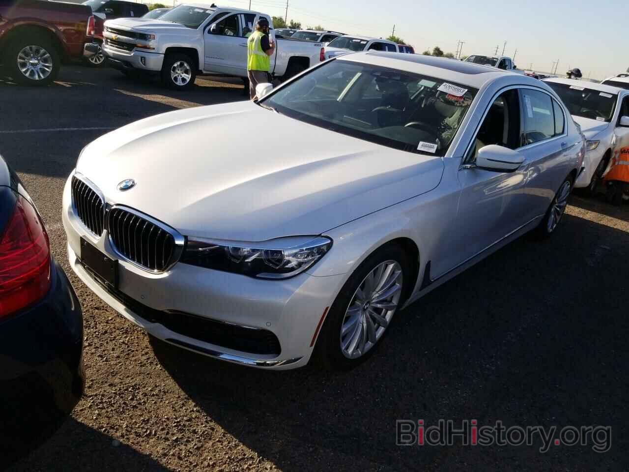 Photo WBA7E2C55KB454560 - BMW 7 Series 2019