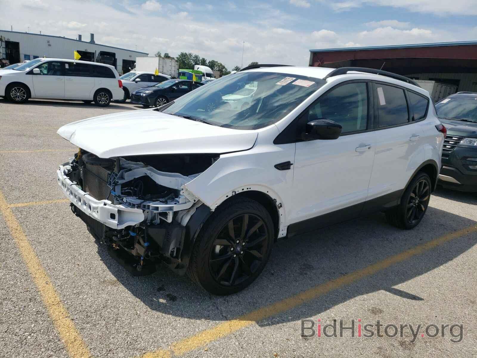 Photo 1FMCU0GD3KUC06284 - Ford Escape 2019