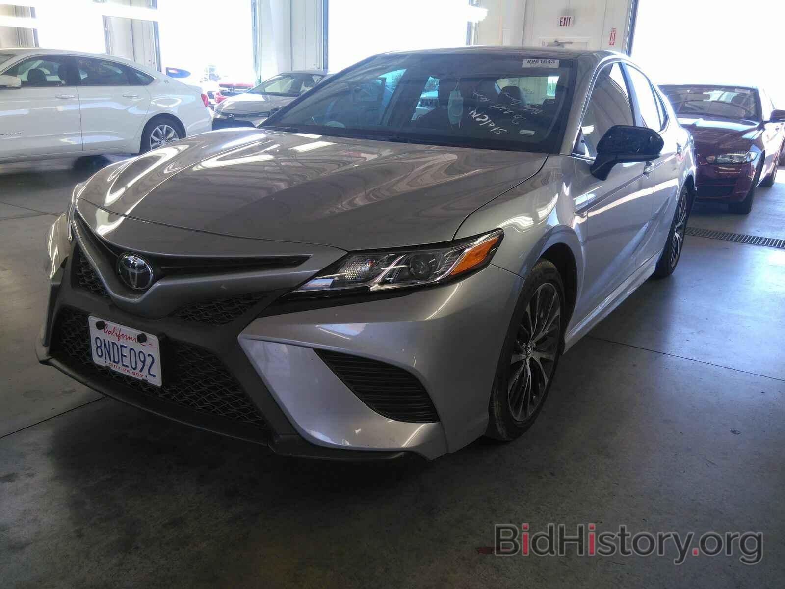 Photo 4T1G11AKXLU328438 - Toyota Camry 2020