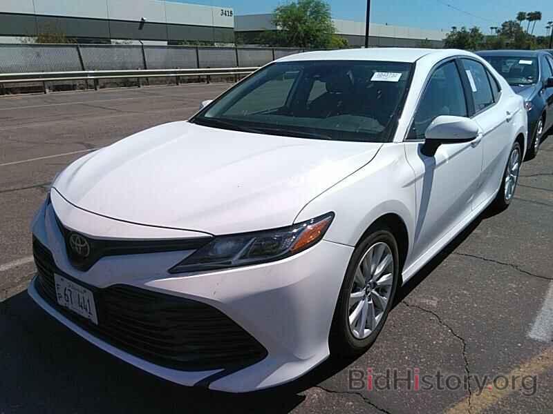 Фотография 4T1B11HK1KU774329 - Toyota Camry LE 2019