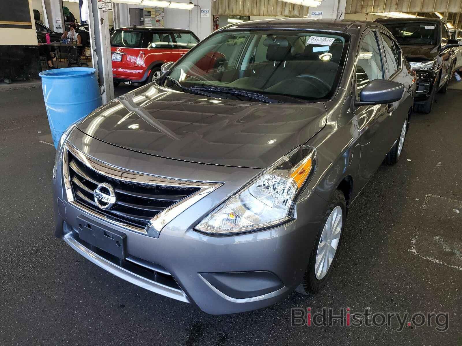 Photo 3N1CN7AP1KL828280 - Nissan Versa Sedan 2019