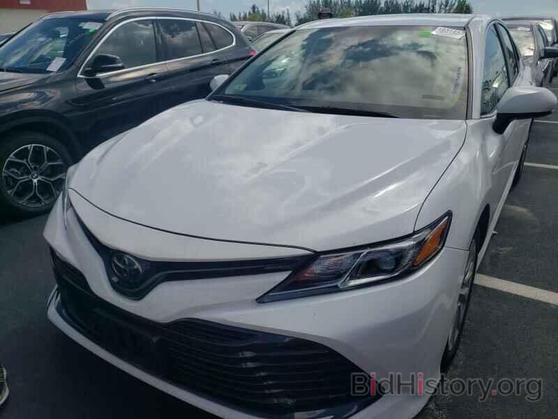 Photo 4T1B11HK1KU756154 - Toyota Camry LE 2019