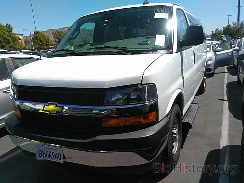 Photo 1GAZGPFG2K1213828 - Chevrolet Express Passenger 2019