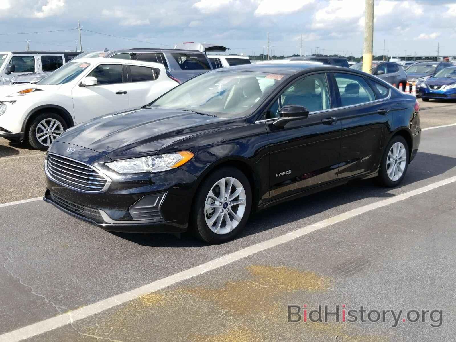 Photo 3FA6P0LUXKR224860 - Ford Fusion Hybrid 2019