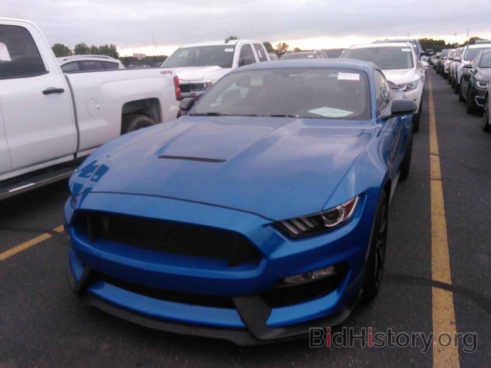 Photo 1FA6P8JZ6L5550656 - Ford Mustang 2020