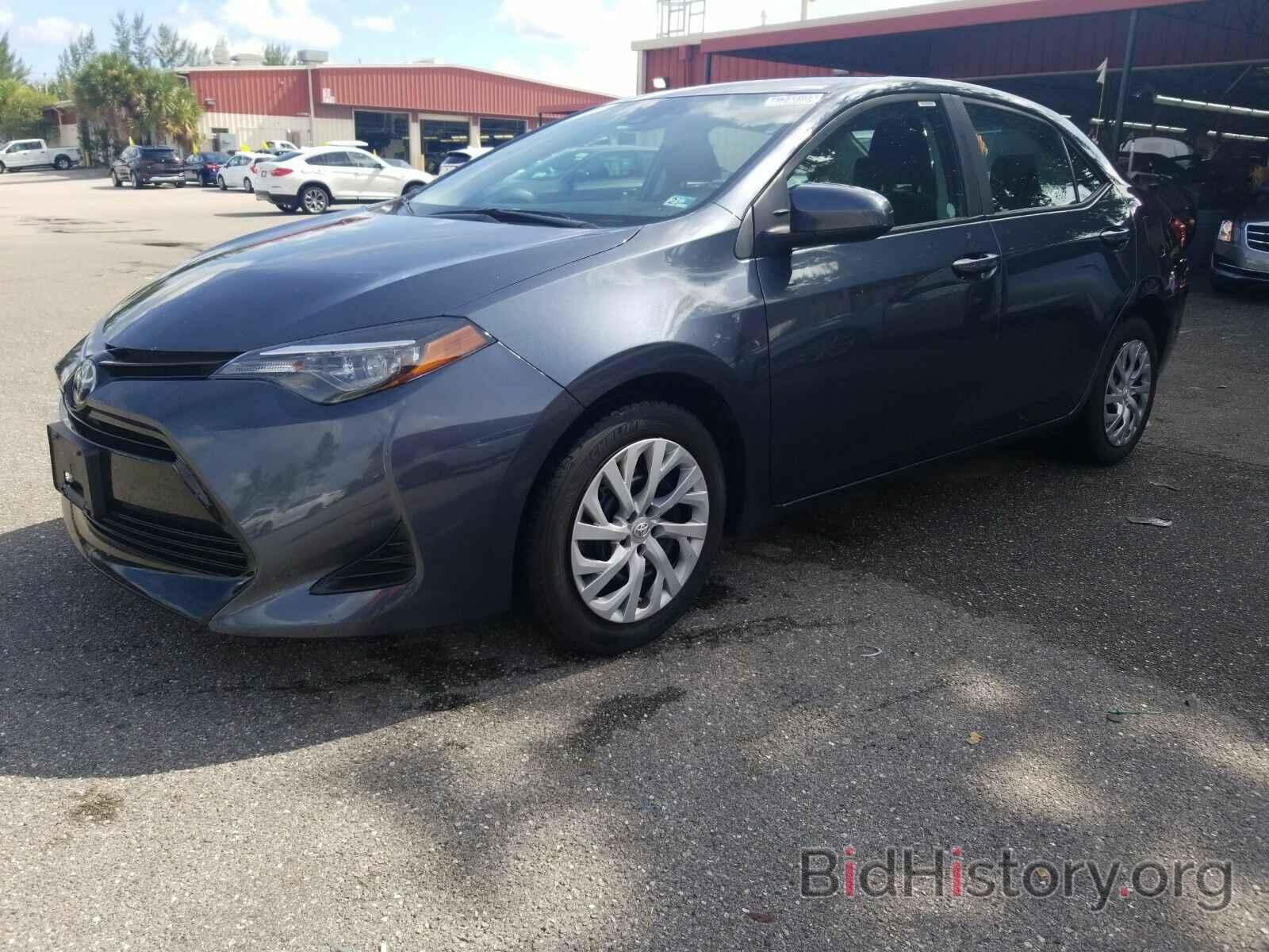 Photo 2T1BURHE7KC235831 - Toyota Corolla LE 2019