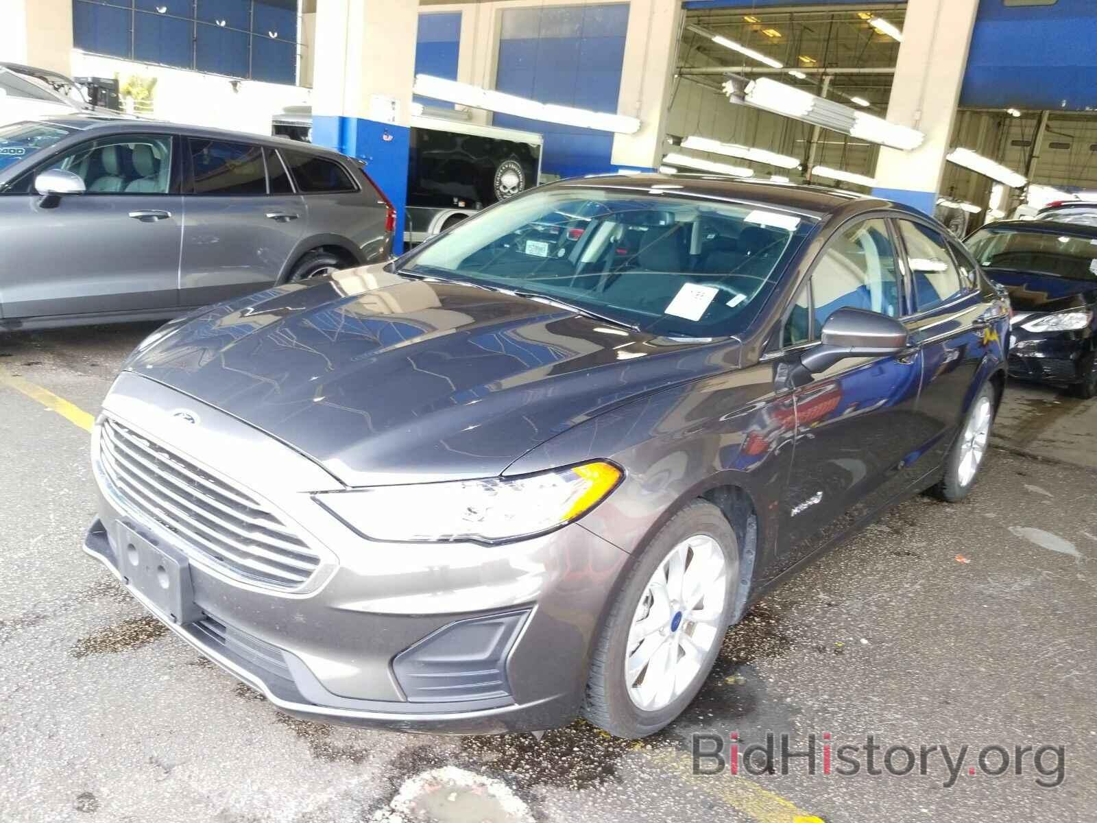 Фотография 3FA6P0LU6KR240795 - Ford Fusion Hybrid 2019