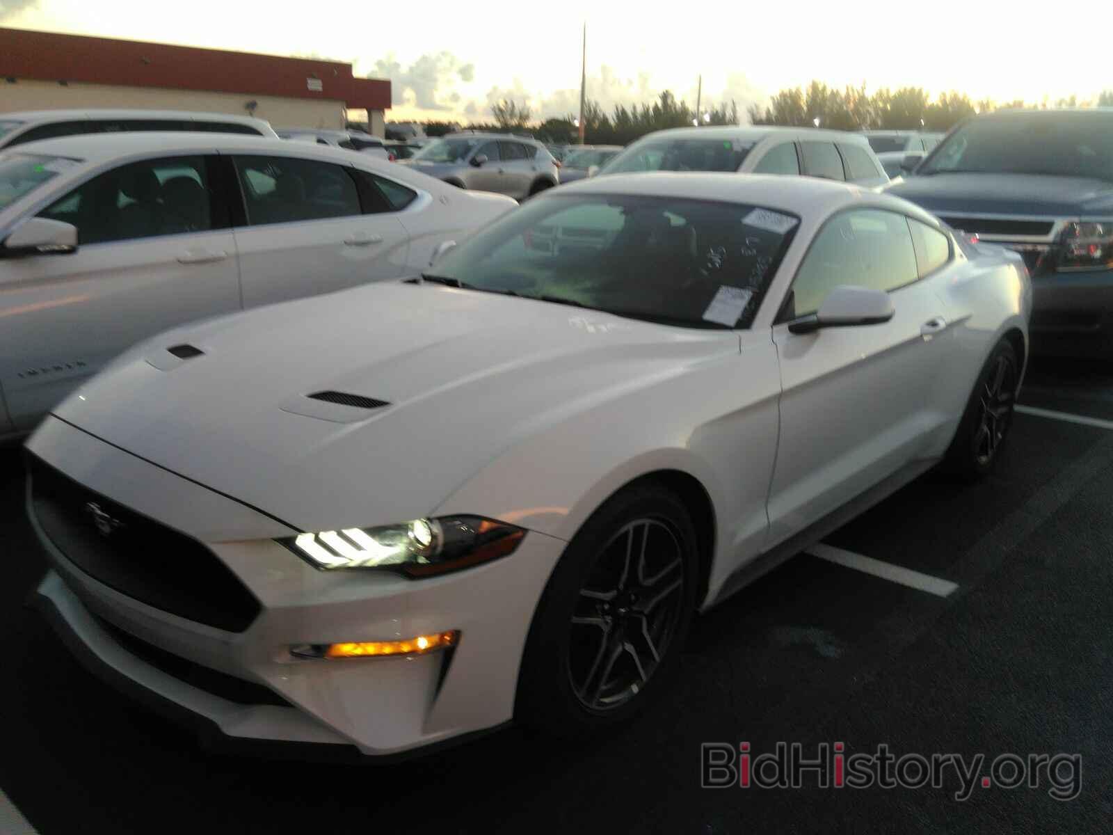 Photo 1FA6P8TH4L5118815 - Ford Mustang 2020