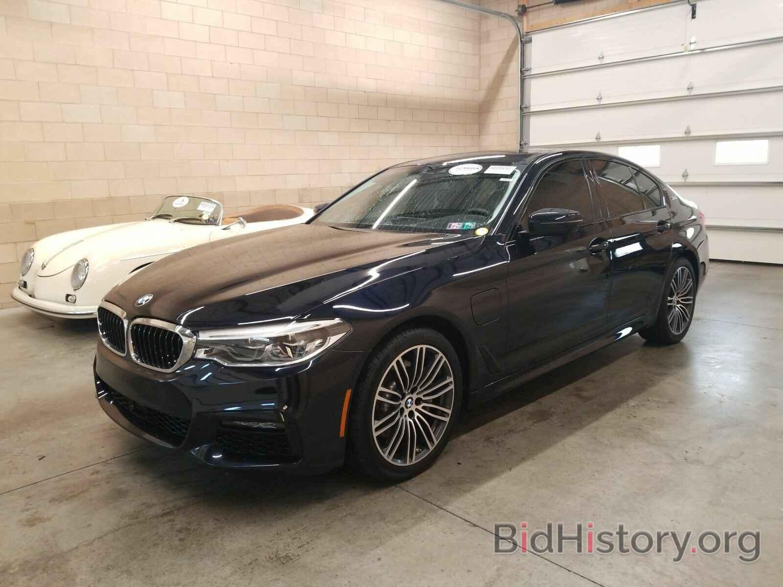 Фотография WBAJB1C57KB376307 - BMW 5 Series 2019