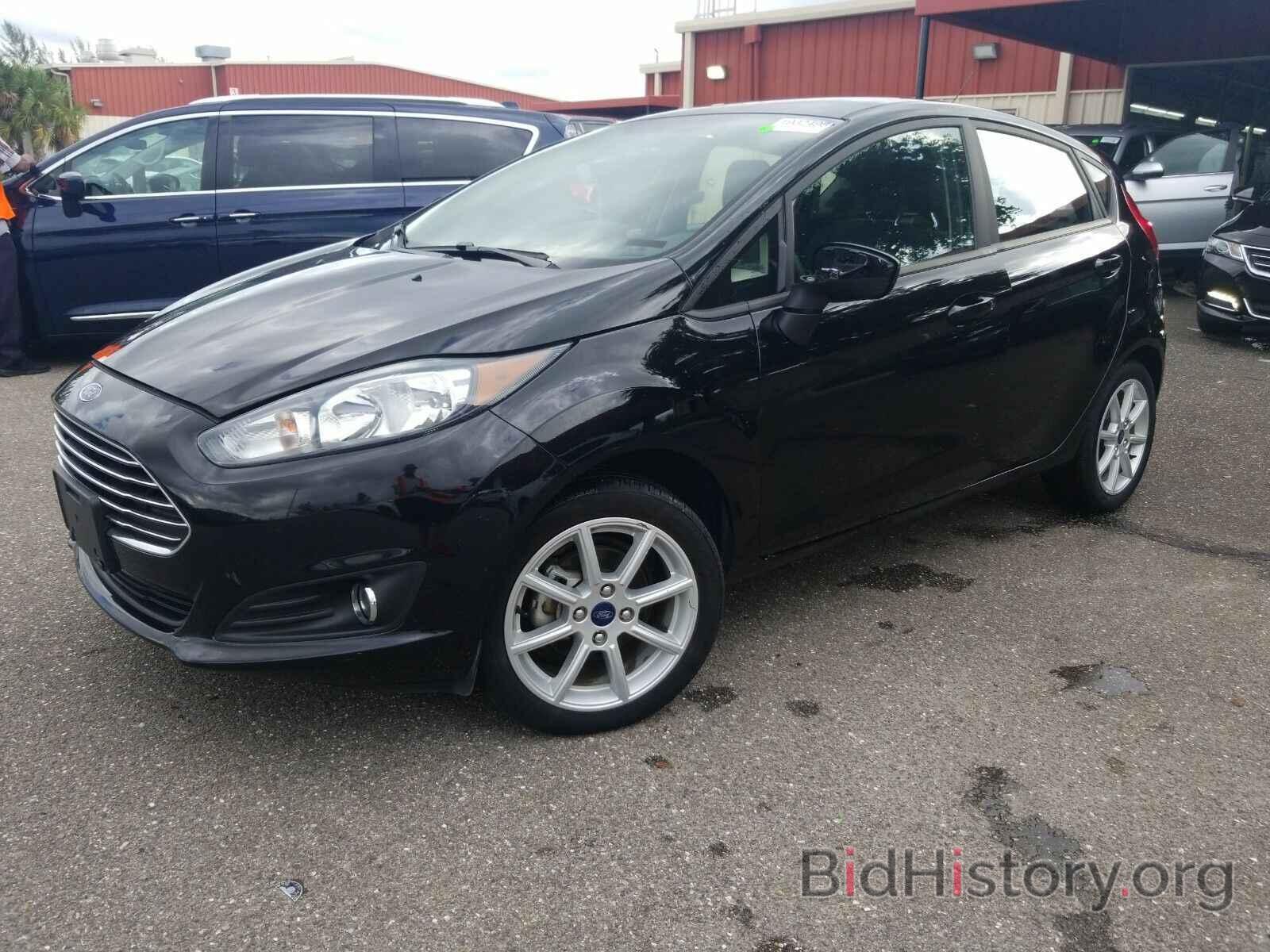 Photo 3FADP4EJXKM123963 - Ford Fiesta 2019