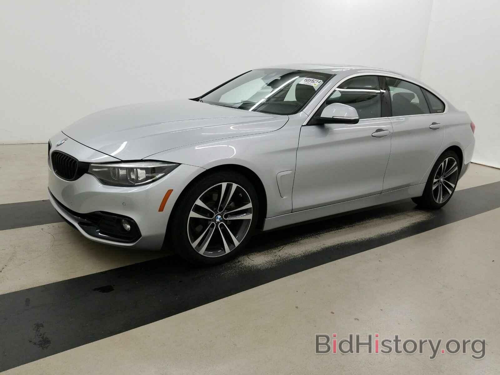 Photo WBA4J1C03LBU68312 - BMW 4 Series 2020