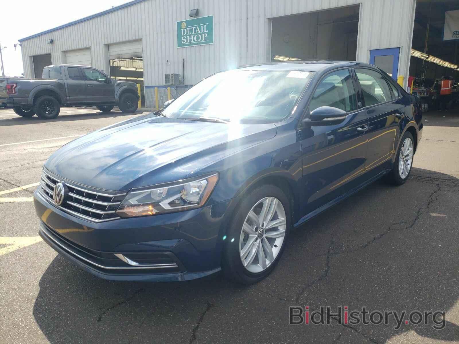 Photo 1VWLA7A39KC009872 - Volkswagen Passat 2019