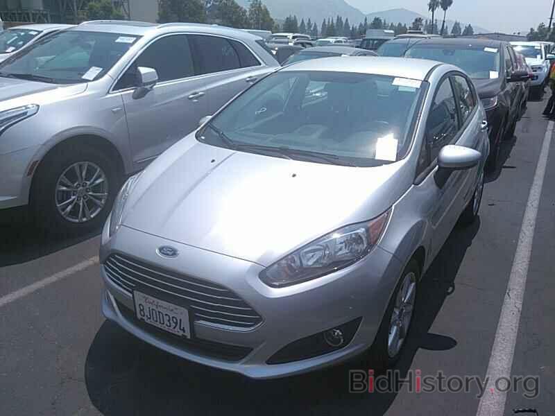 Photo 3FADP4EJ2KM138005 - Ford Fiesta 2019