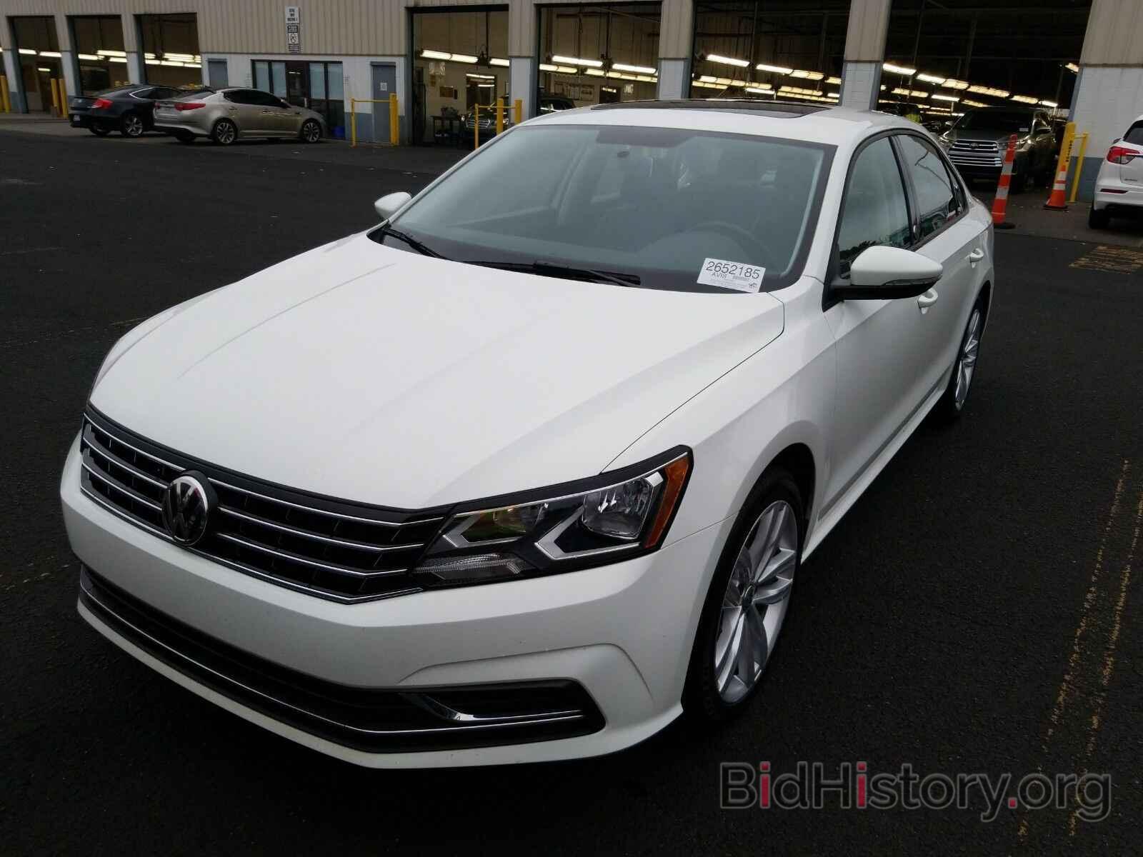 Photo 1VWLA7A32KC007347 - Volkswagen Passat 2019