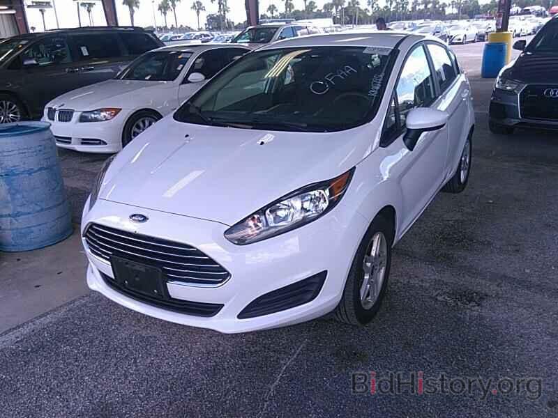 Photo 3FADP4EJ4KM107936 - Ford Fiesta 2019