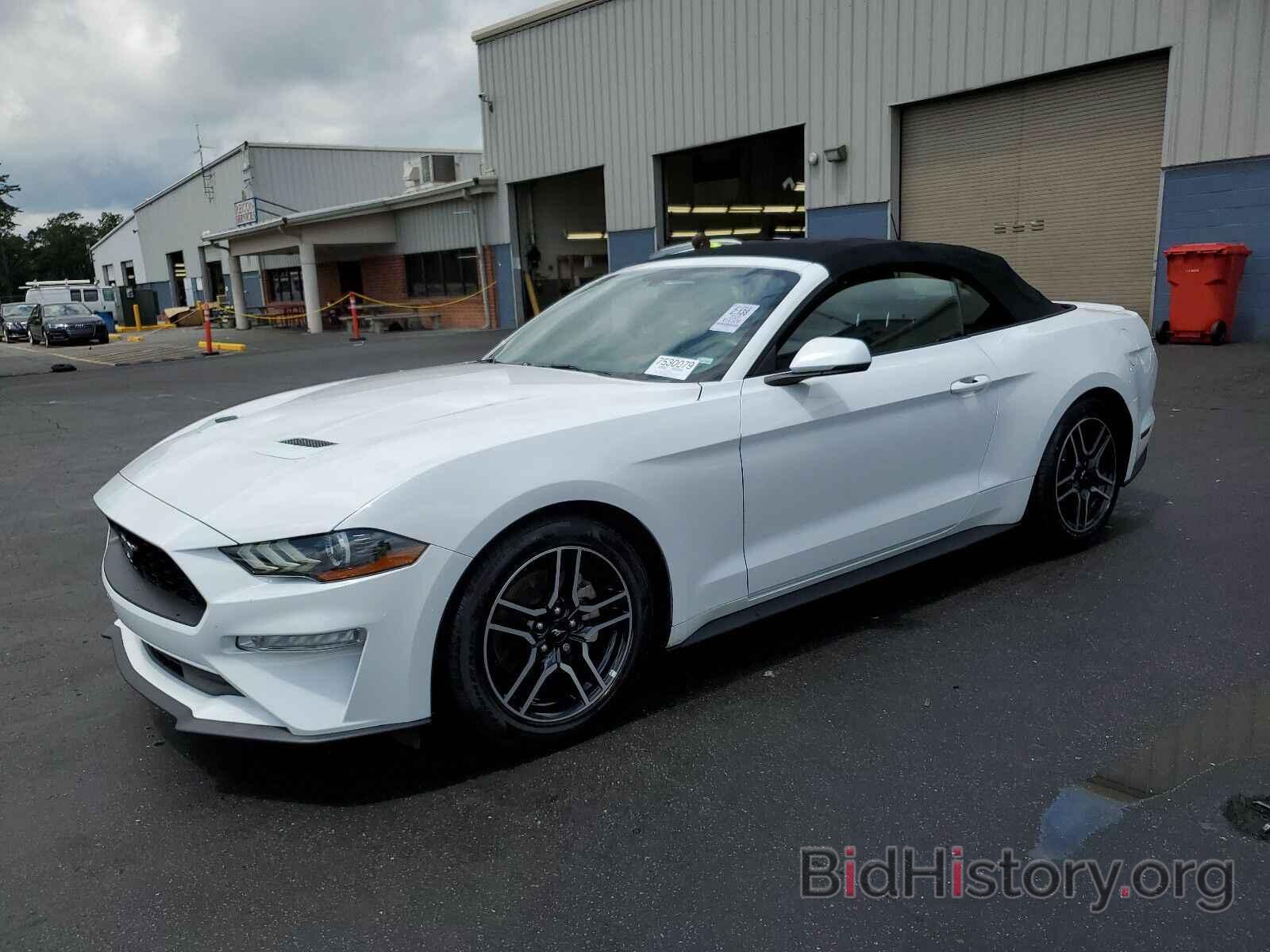 Photo 1FATP8UHXL5125396 - Ford Mustang 2020