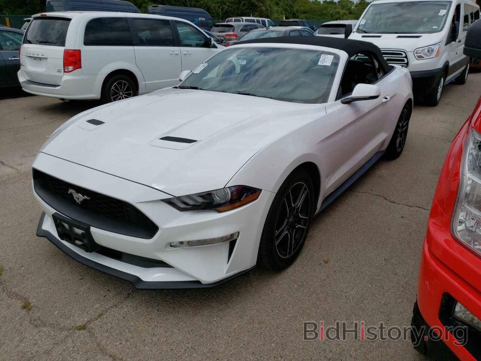 Photo 1FATP8UH1L5101231 - Ford Mustang 2020