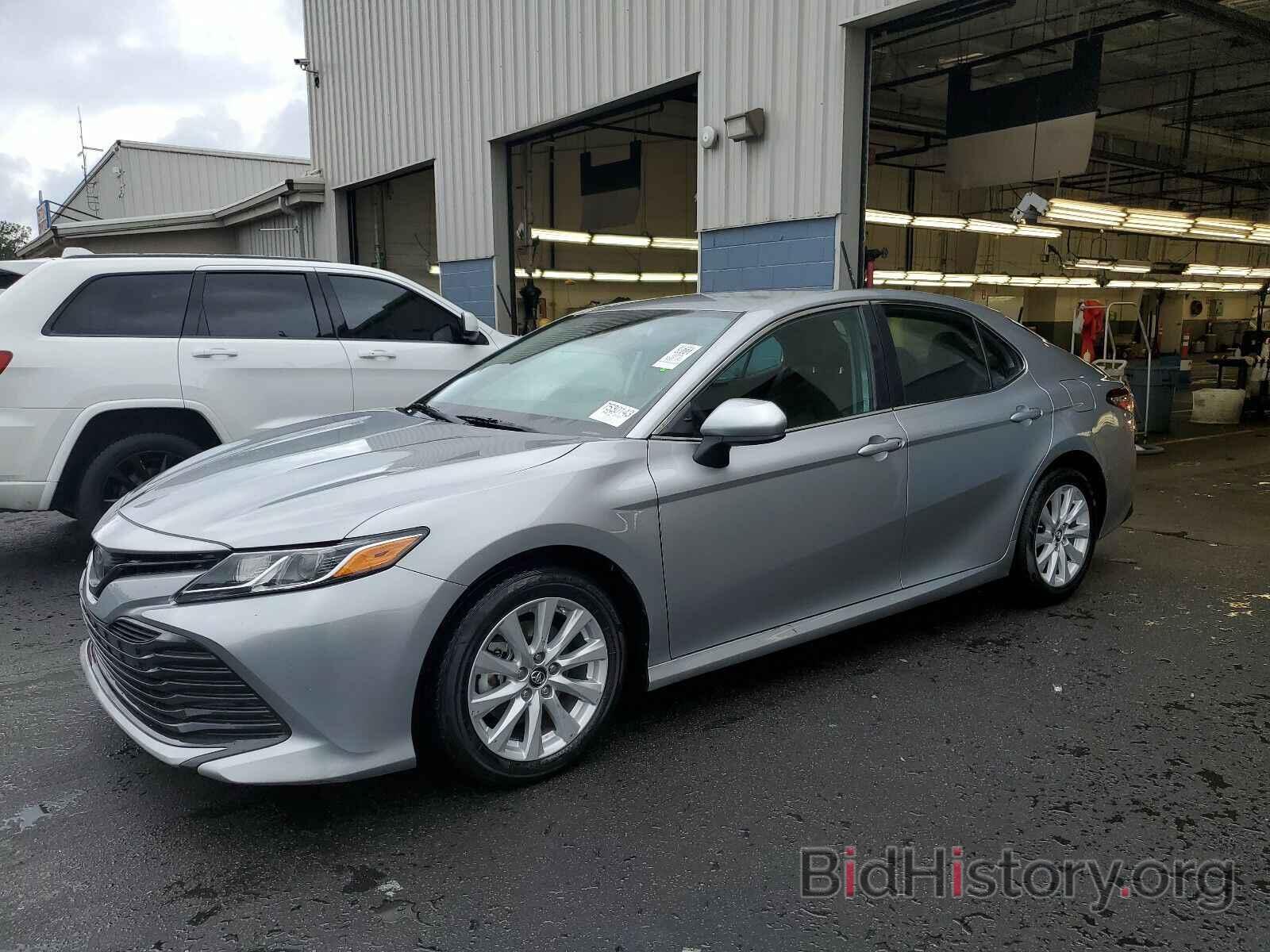 Photo 4T1B11HK1KU756378 - Toyota Camry LE 2019