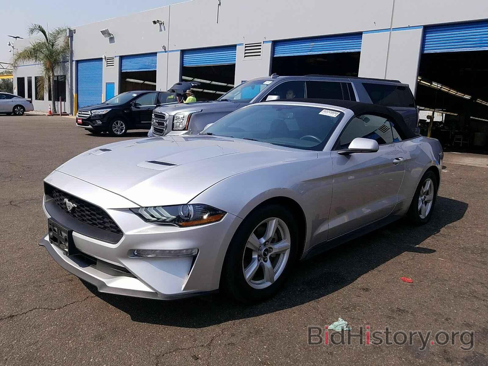 Photo 1FATP8UH5K5158806 - Ford Mustang 2019