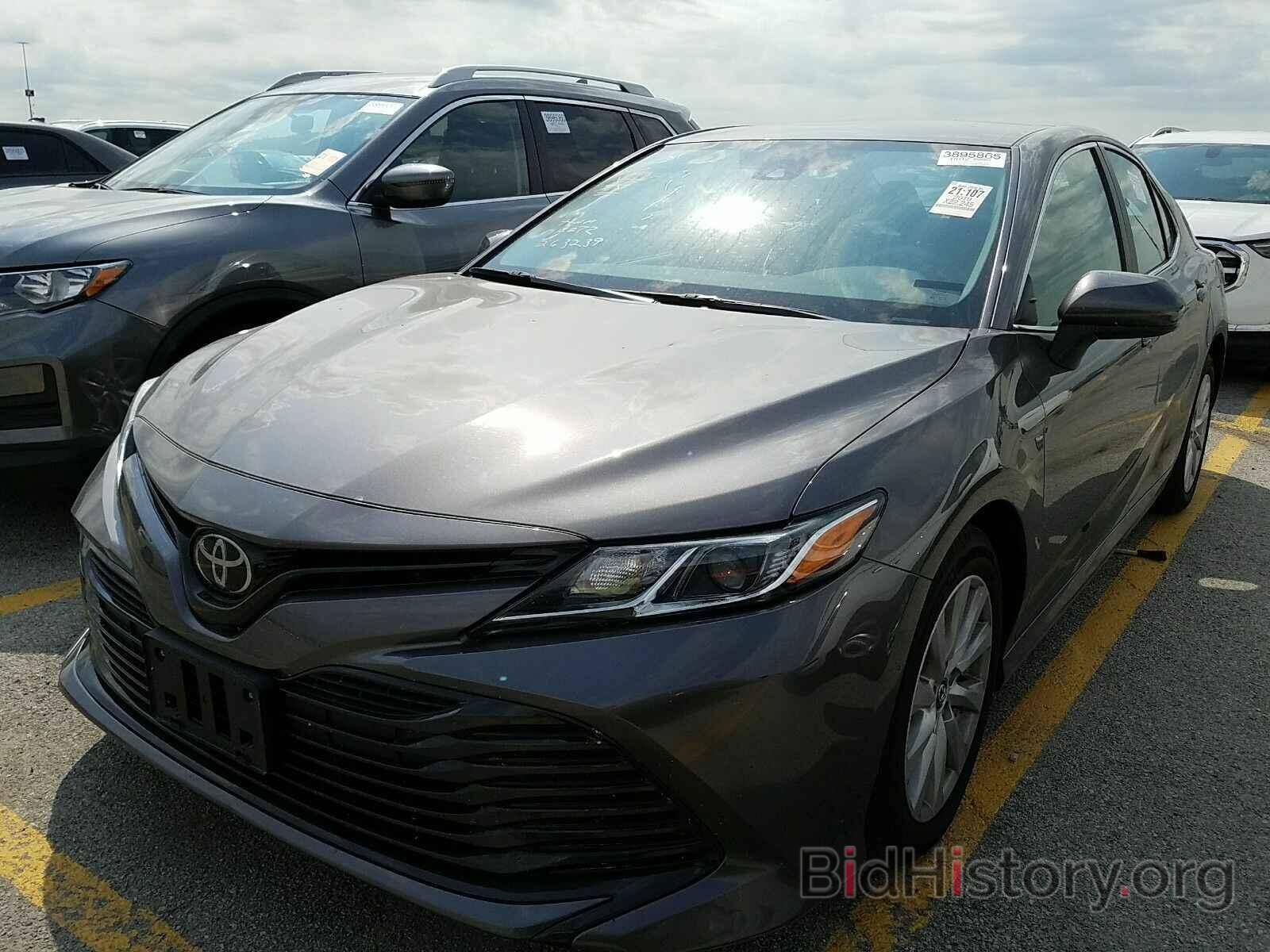 Фотография 4T1B11HK9KU263239 - Toyota Camry LE 2019