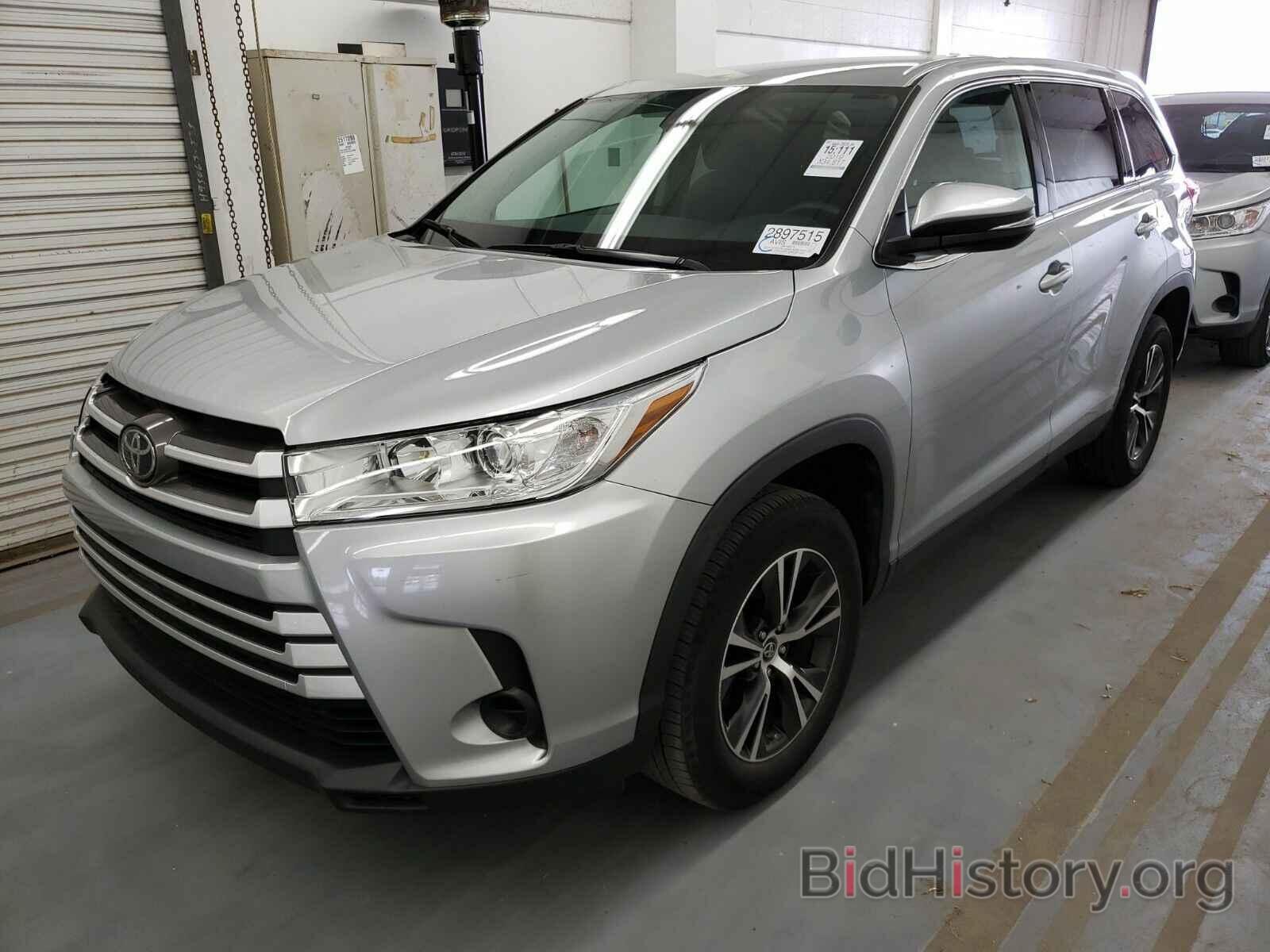 Photo 5TDZZRFH0KS291047 - Toyota Highlander 2019