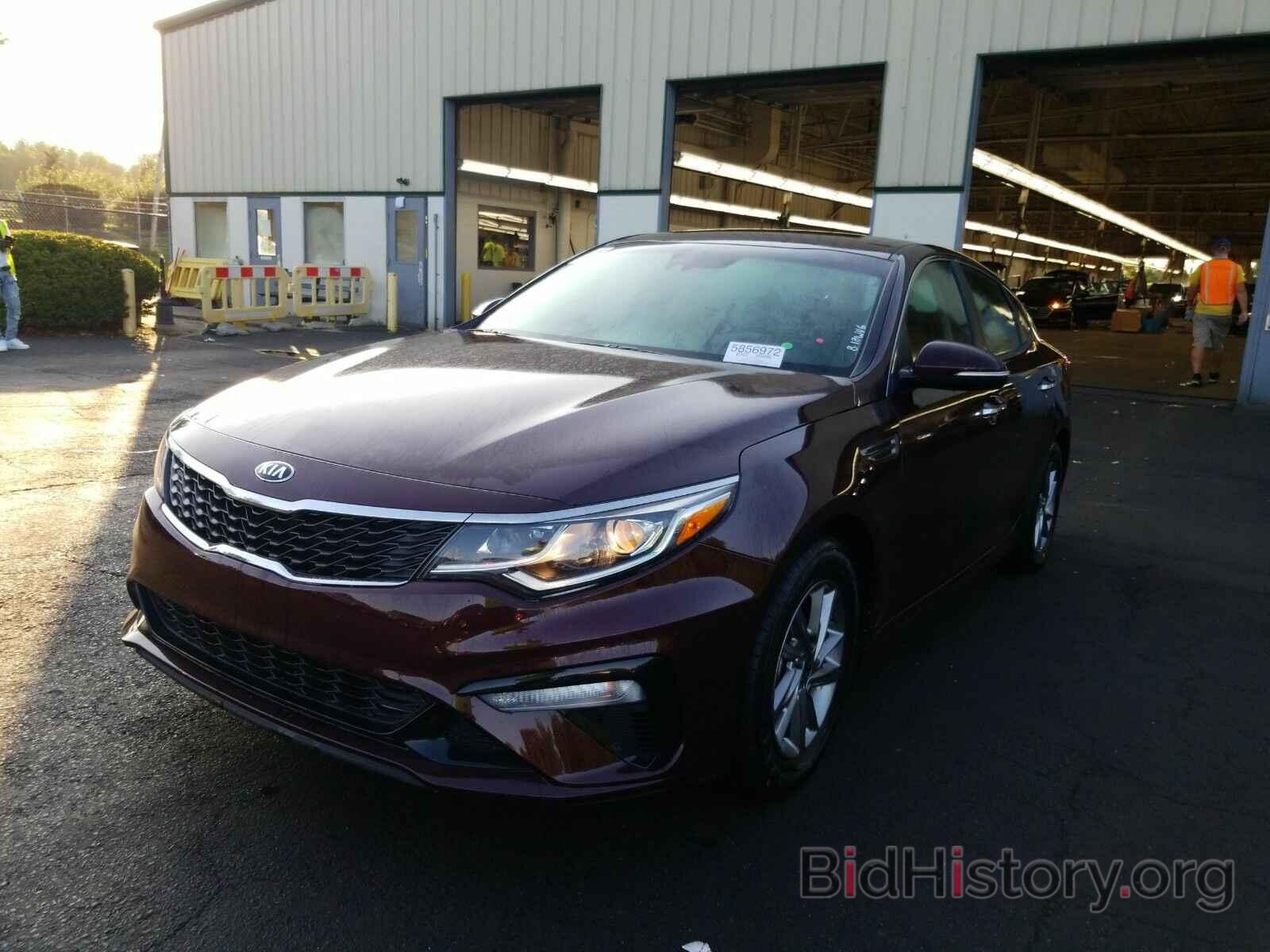 Photo 5XXGT4L35KG302405 - Kia Optima 2019