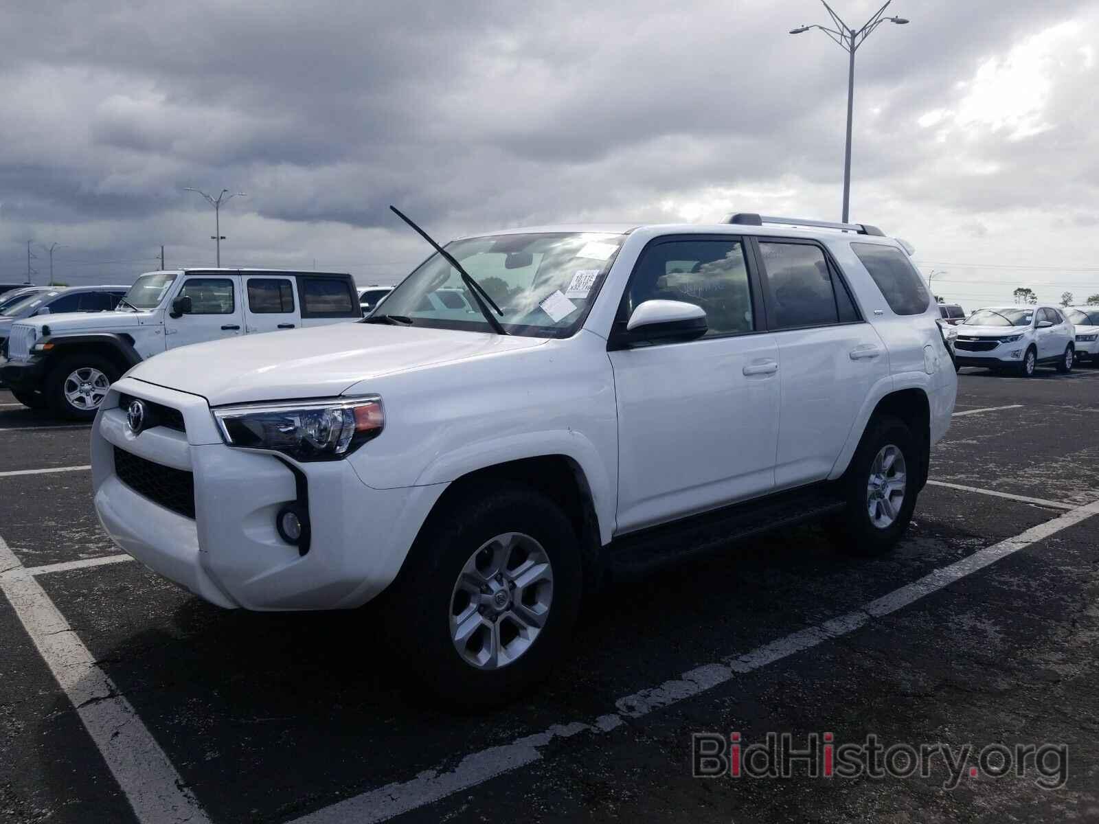 Photo JTEBU5JR7K5646306 - Toyota 4Runner SR5 2019