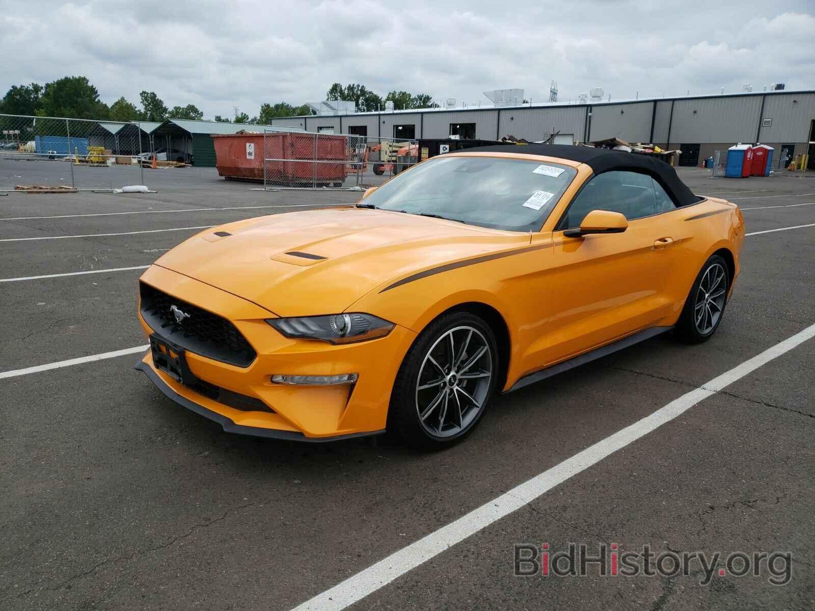 Photo 1FATP8UH9K5186639 - Ford Mustang 2019