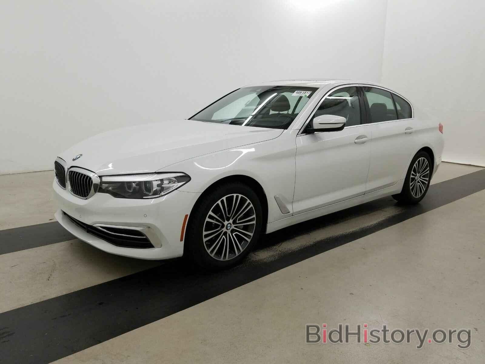 Photo WBAJE5C51KWW34666 - BMW 5 Series 2019