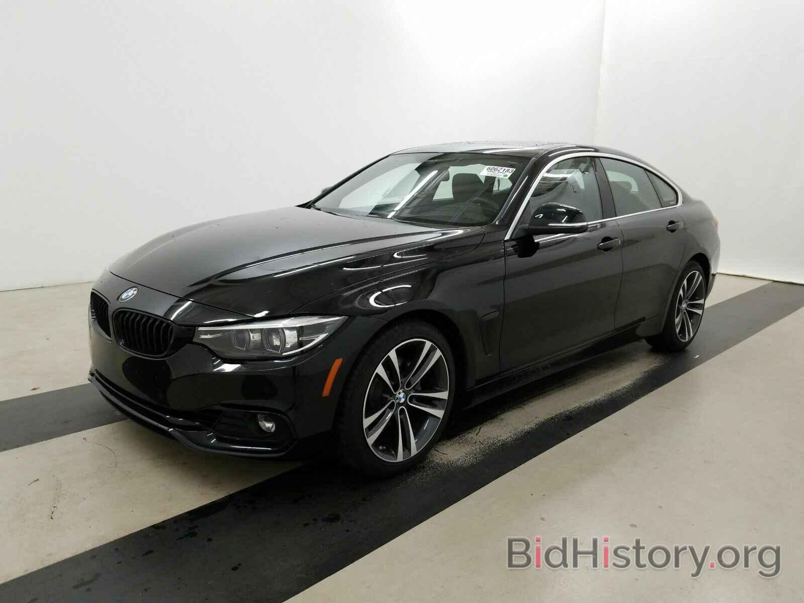 Photo WBA4J1C01LBU68017 - BMW 4 Series 2020