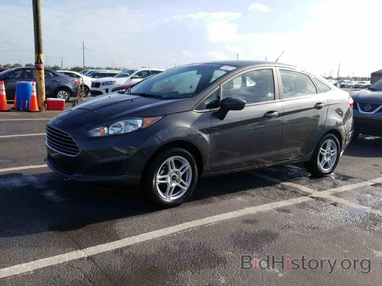 Photo 3FADP4BJ9KM130715 - Ford Fiesta 2019