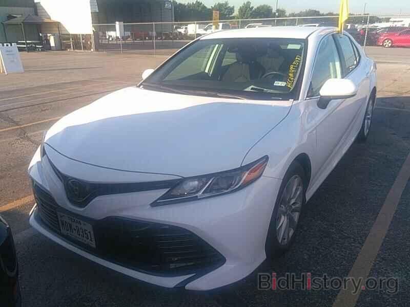 Photo 4T1B11HK9KU802524 - Toyota Camry LE 2019