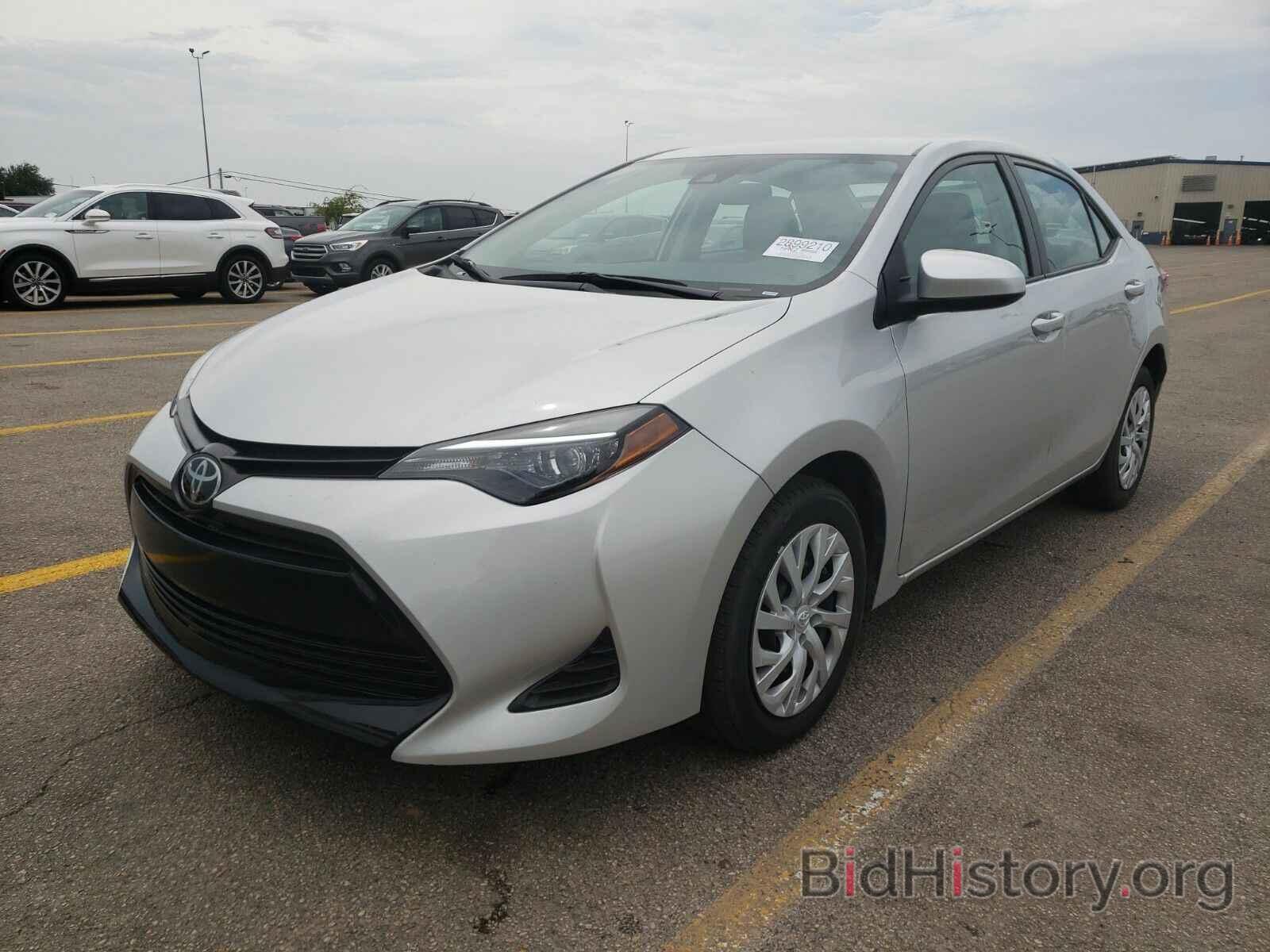 Фотография 5YFBURHE8KP934837 - Toyota Corolla LE 2019