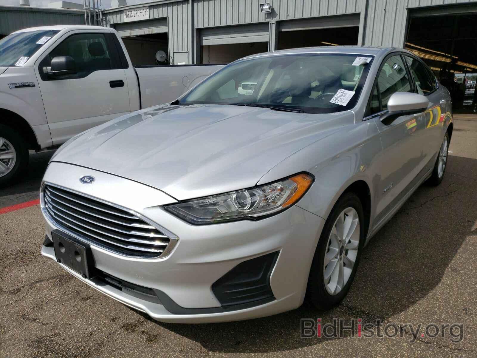 Photo 3FA6P0LU1KR210751 - Ford Fusion Hybrid 2019