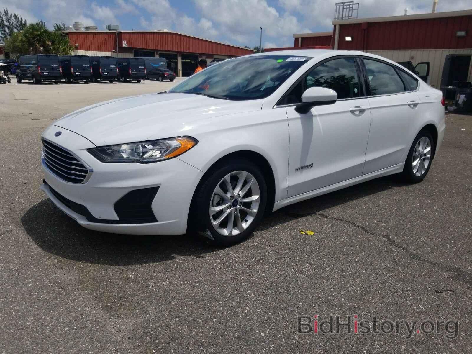 Фотография 3FA6P0LU2KR240163 - Ford Fusion Hybrid 2019