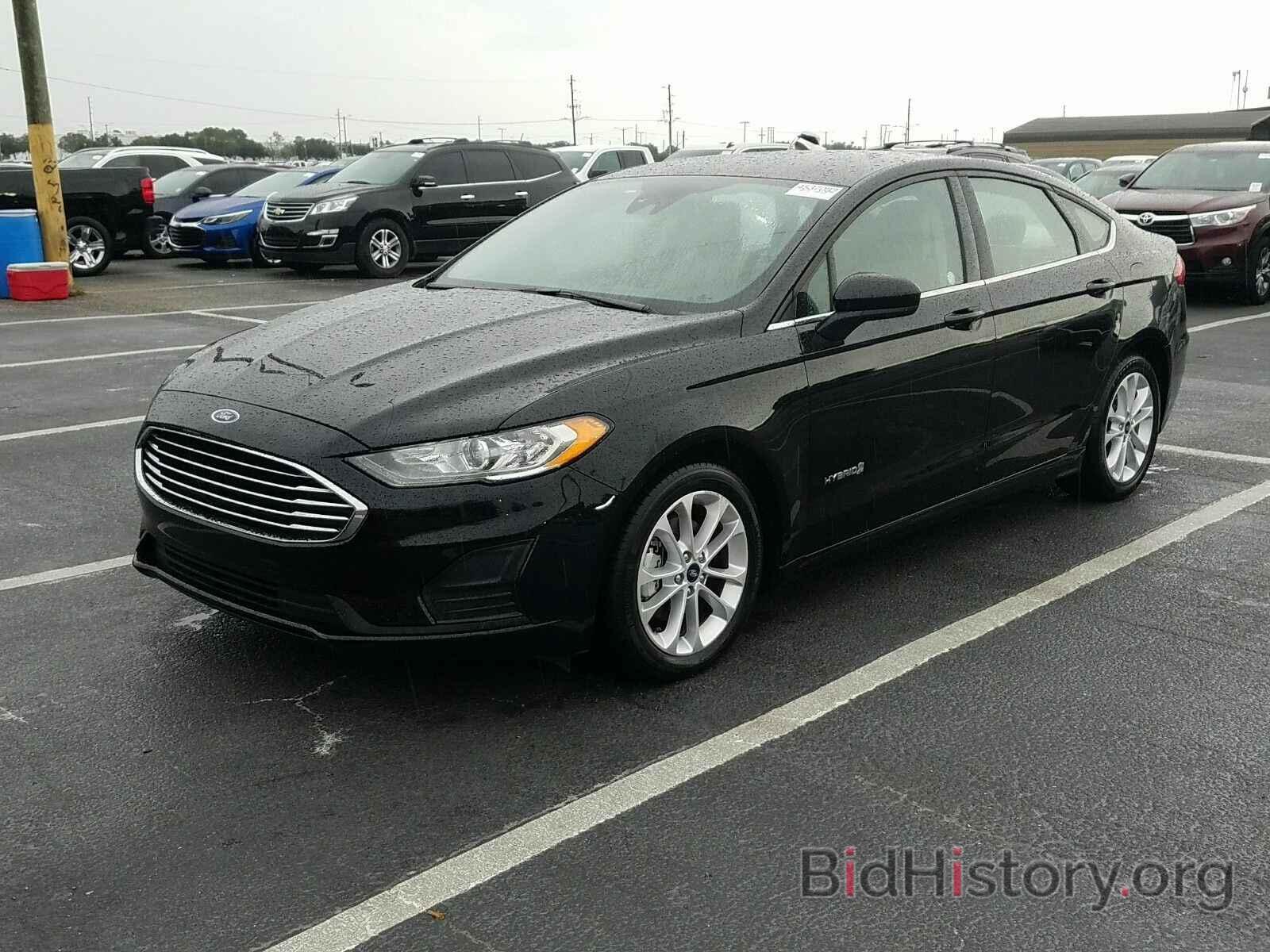 Фотография 3FA6P0LU8KR225764 - Ford Fusion Hybrid 2019