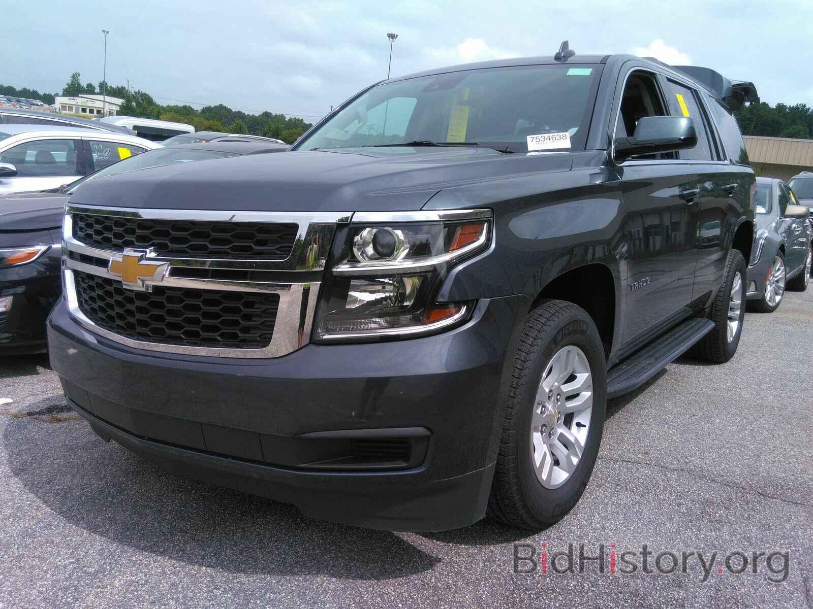 Photo 1GNSKBKC3LR148043 - Chevrolet Tahoe 2020