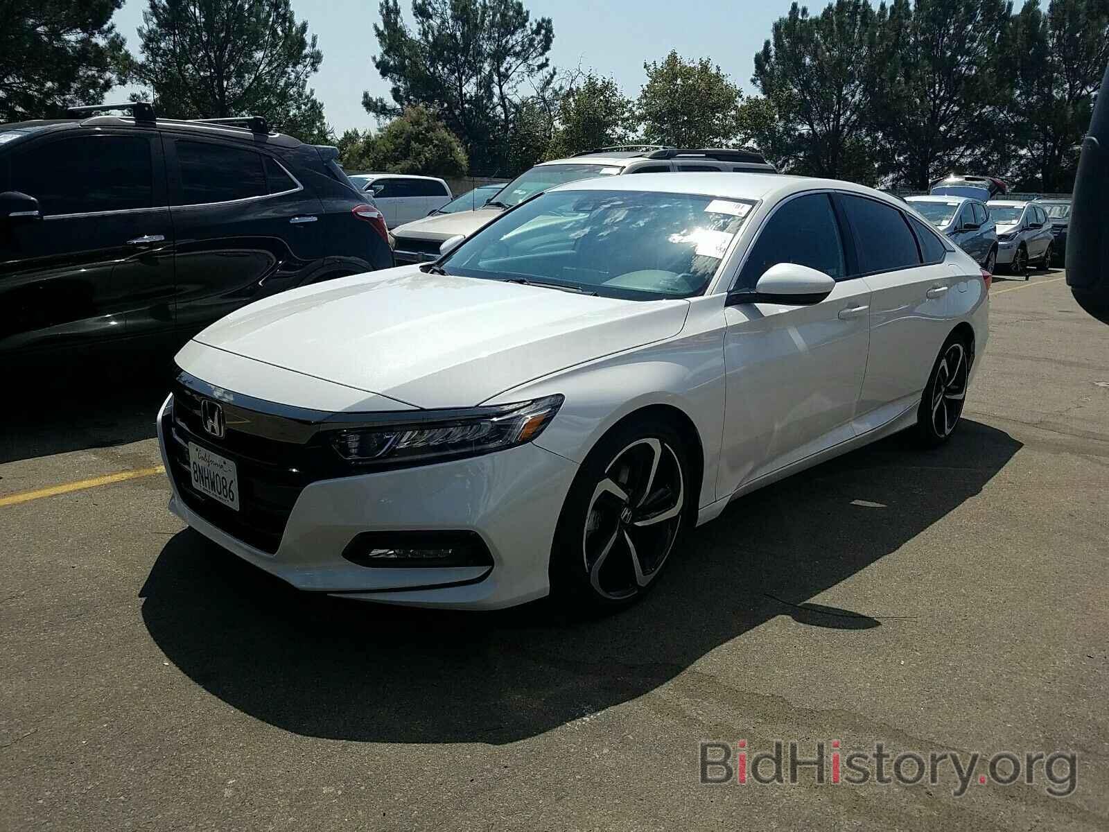 Photo 1HGCV1F36LA012160 - Honda Accord Sedan 2020