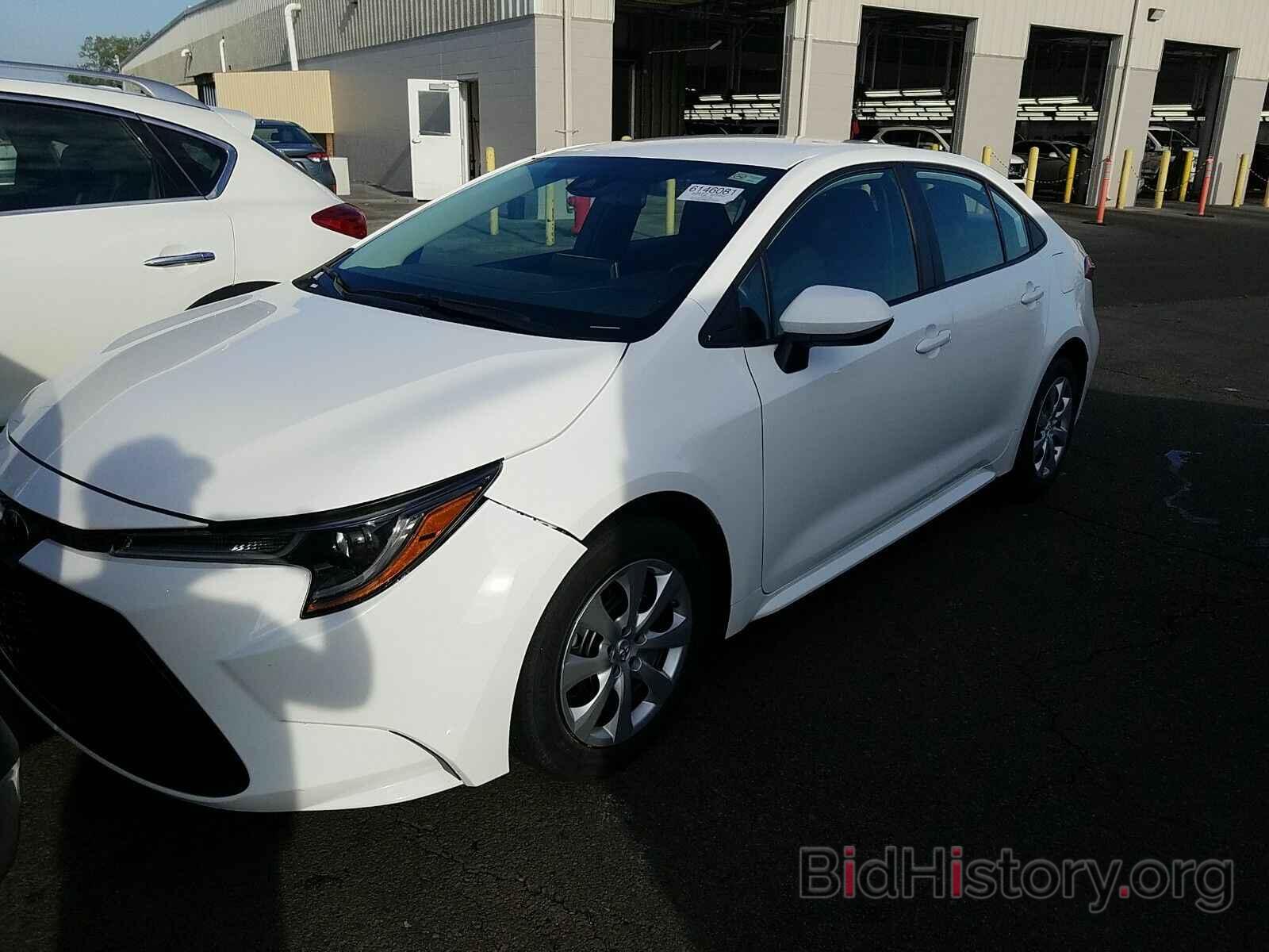 Photo 5YFEPRAE5LP020643 - Toyota Corolla LE 2020