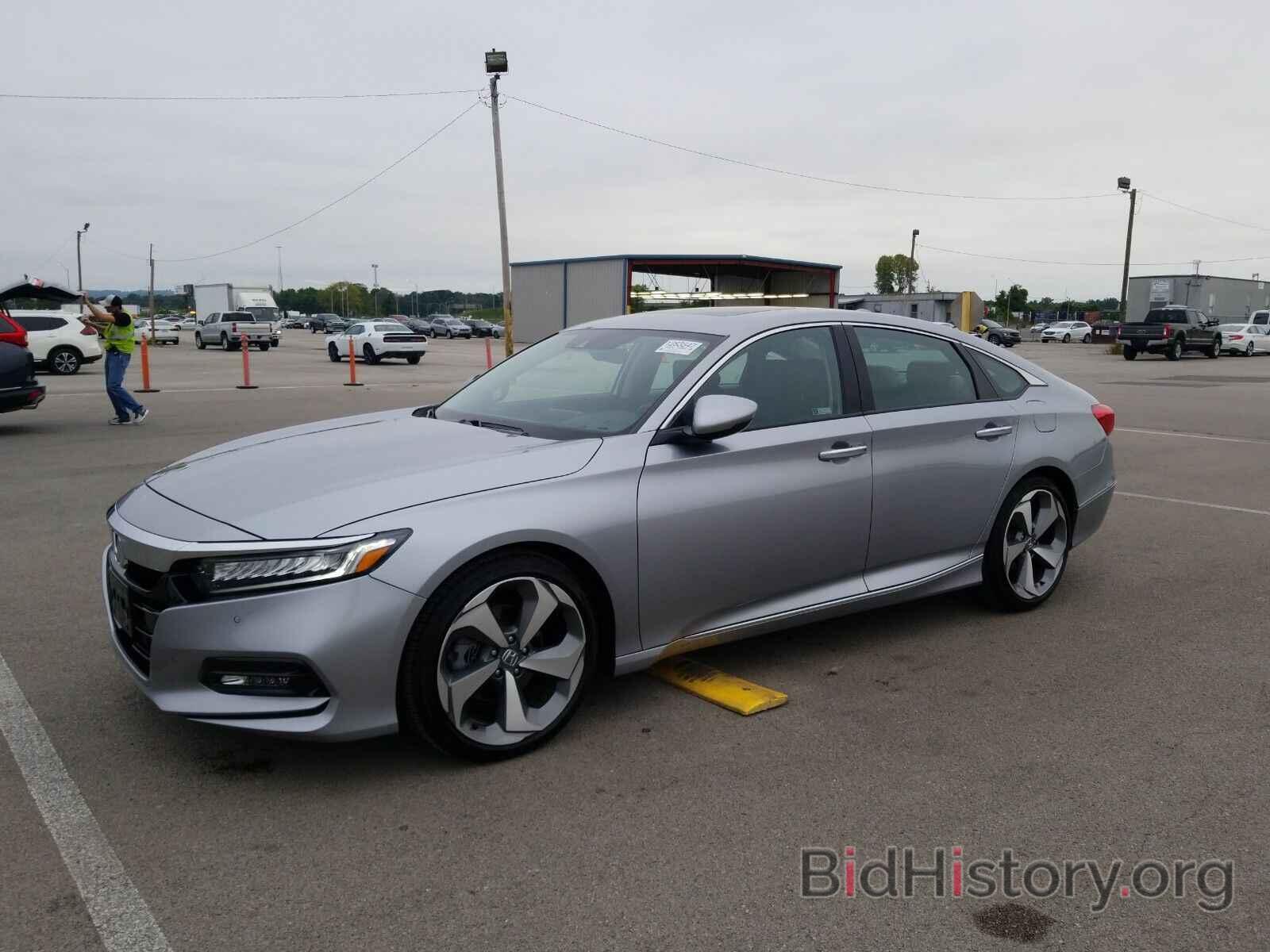 Фотография 1HGCV2F98KA011584 - Honda Accord Sedan 2019