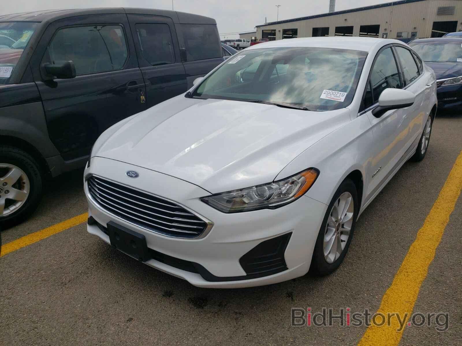 Photo 3FA6P0LU4KR263931 - Ford Fusion Hybrid 2019