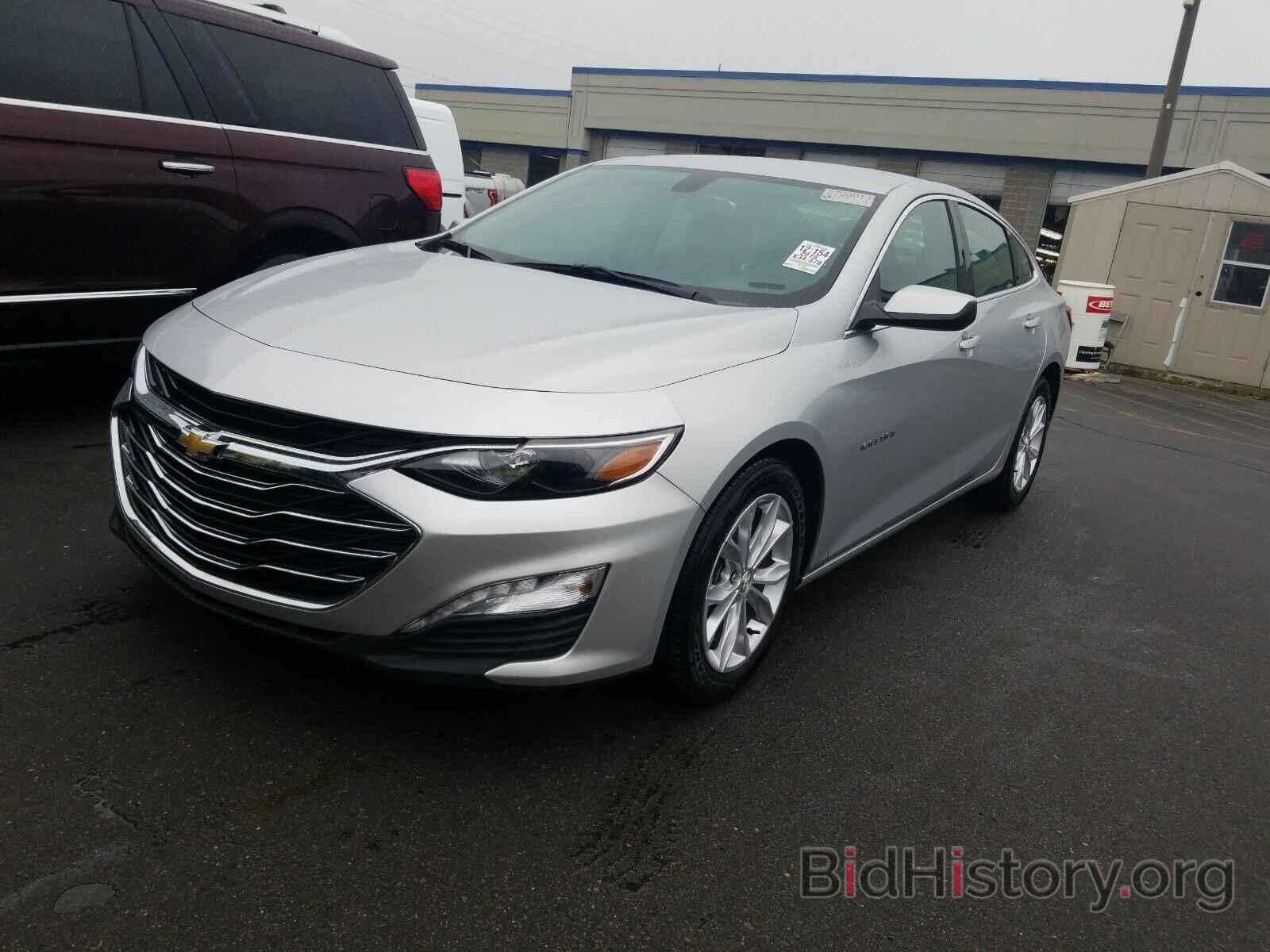 Photo 1G1ZD5ST1KF186270 - Chevrolet Malibu 2019