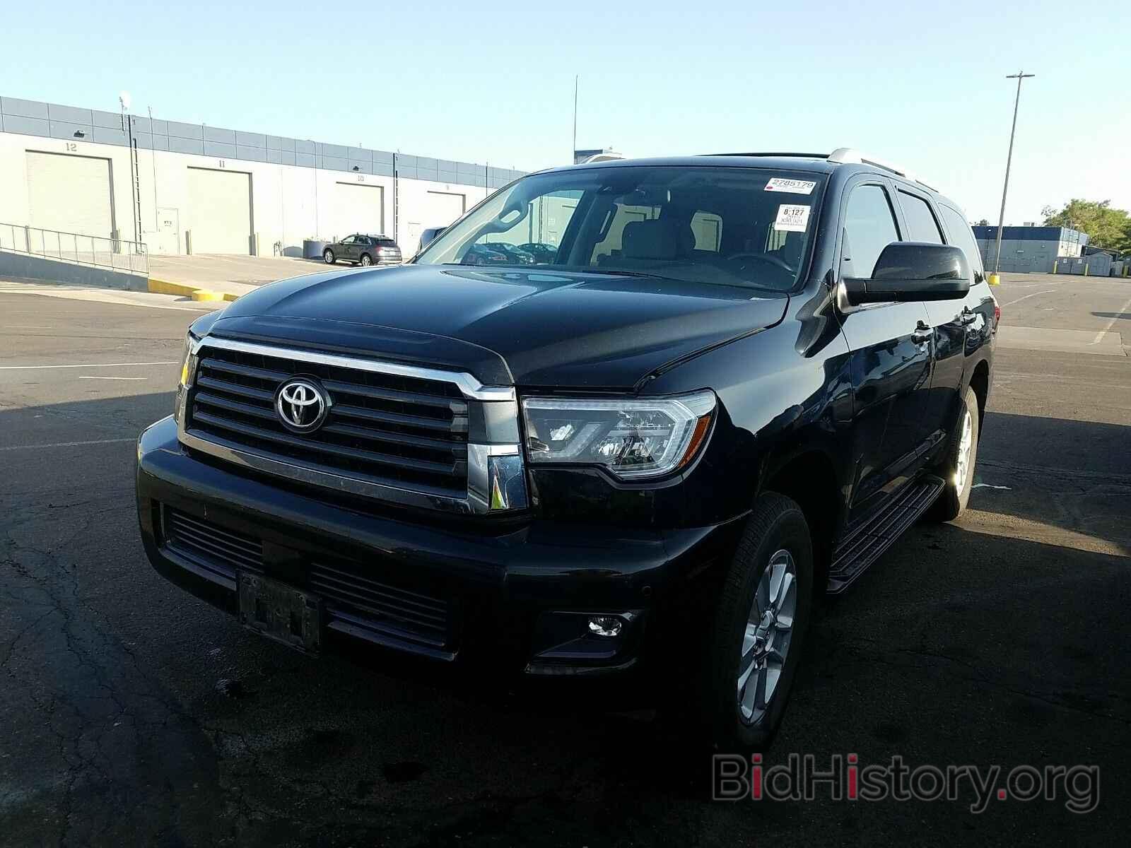 Photo 5TDBY5G1XKS168225 - Toyota Sequoia 2019