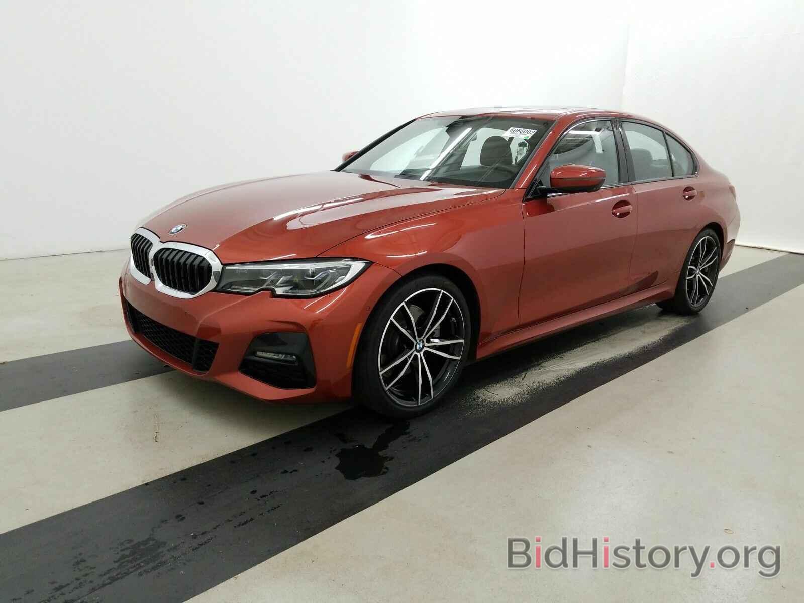 Photo WBA5R1C54KAK09826 - BMW 3 Series 2019