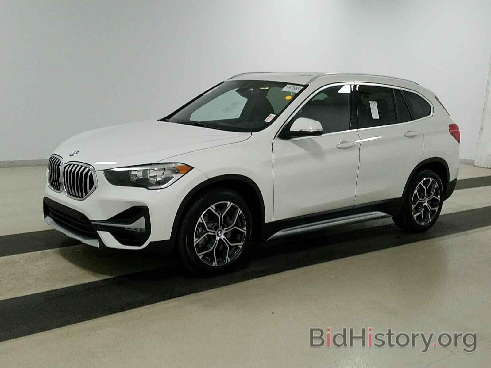 Фотография WBXJG9C00L5P95996 - BMW X1 2020