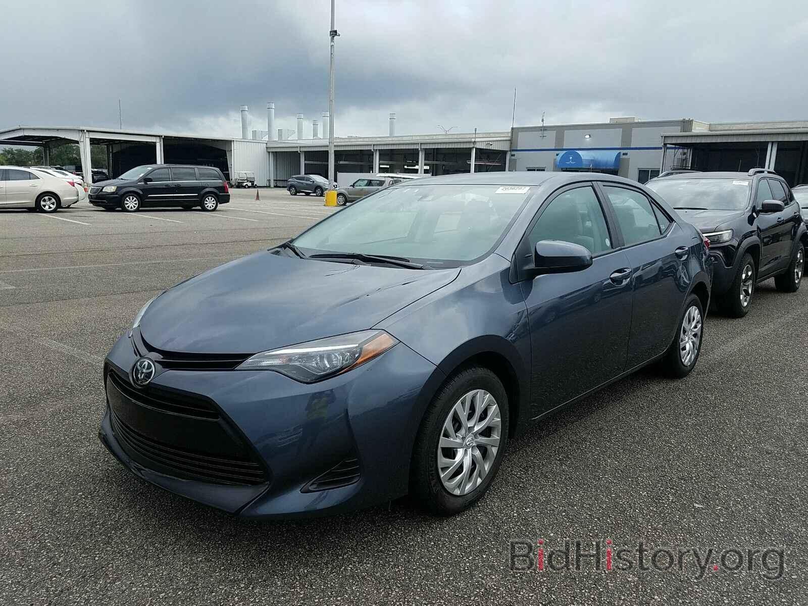 Photo 2T1BURHE0KC231684 - Toyota Corolla LE 2019