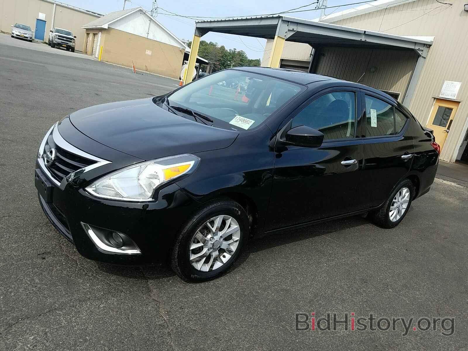 Photo 3N1CN7AP3KL837580 - Nissan Versa Sedan 2019