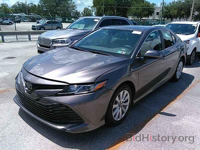 Photo 4T1B11HK4KU743303 - Toyota Camry LE 2019