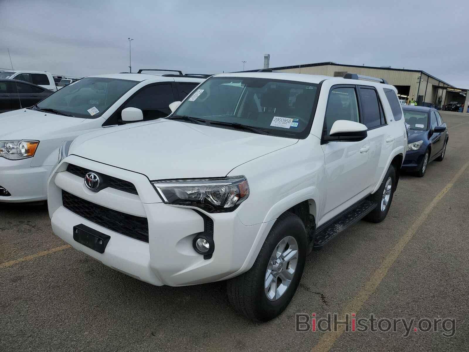 Фотография JTEBU5JR8K5662451 - Toyota 4Runner SR5 2019