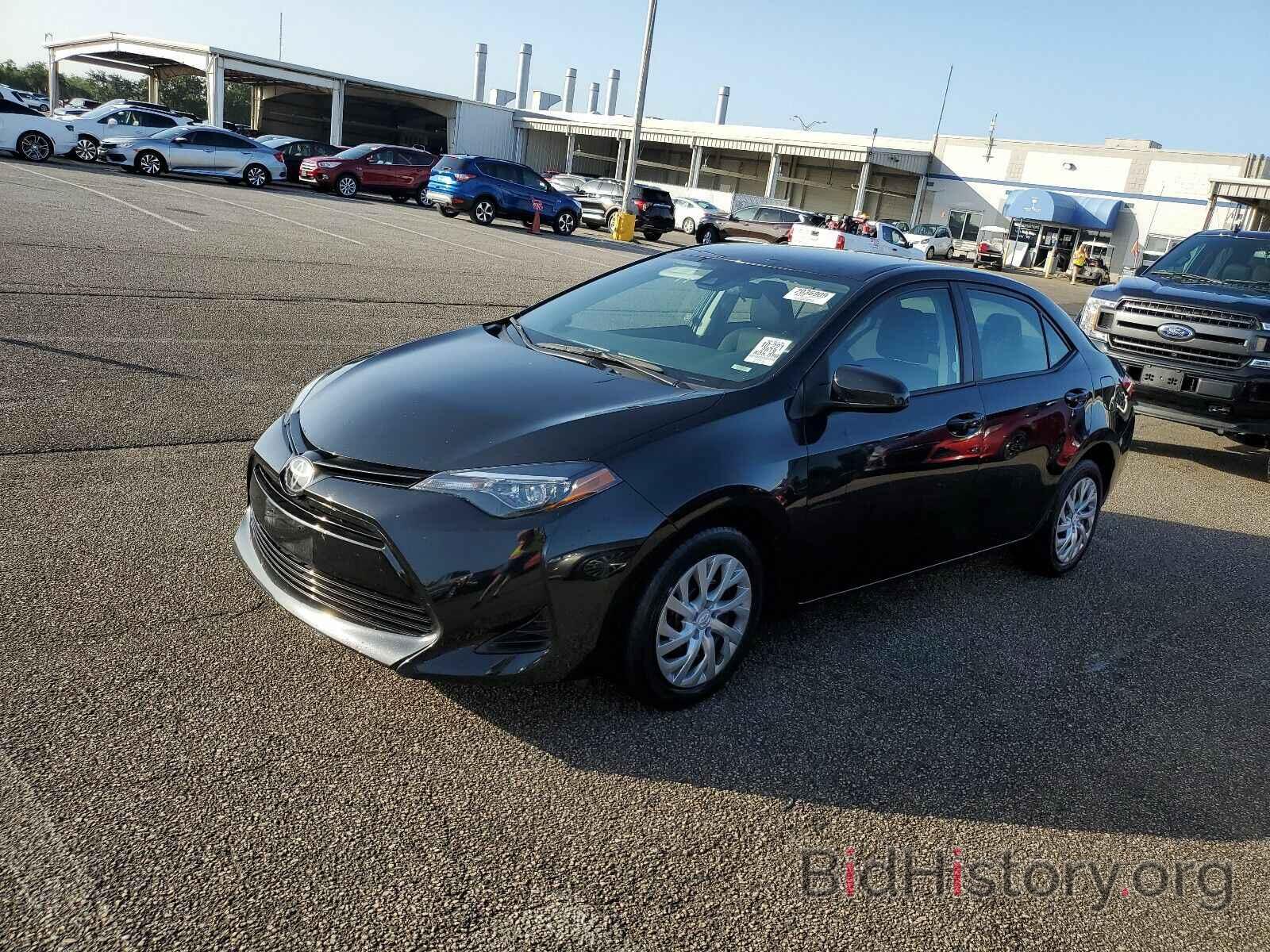 Фотография 2T1BURHE6KC235593 - Toyota Corolla LE 2019